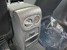 2012 Volkswagen Tiguan 4dr Auto 4Motion - Photo 13
