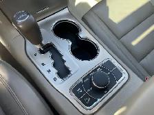 2011 Jeep Grand Cherokee Laredo - Photo 12