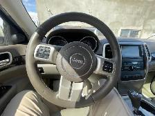 2011 Jeep Grand Cherokee Laredo - Photo 13