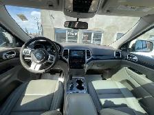 2011 Jeep Grand Cherokee Laredo - Photo 15