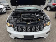 2019 Jeep Grand Cherokee Altitude - Photo 18