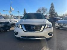 2017 Nissan Pathfinder 4WD 4dr SL - Photo 2