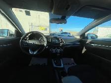 2019 Hyundai Elantra Preferred - Photo 16