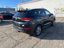 2018 Hyundai Tucson SE - Photo 5
