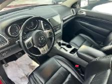 2011 Jeep Grand Cherokee Laredo - Photo 9
