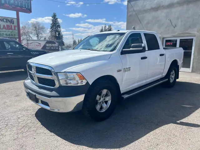 2018 RAM 1500 ST