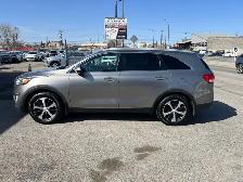 2016 KIA Sorento AWD 4dr 2.0L Turbo - Photo 8