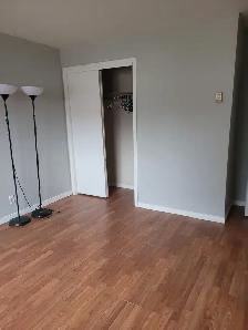 1 ROOM AVAILABLE FOR RENT!$875. AVAILABLE NOW! - Photo 4
