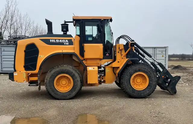Hyundai Big Wheel Loader For Rent!