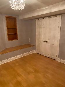 1 Bedroom plus Den Basement Apartment for rent - Photo 6