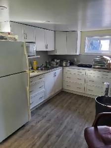 $750 Female Furnished Room for Rent - Photo 4