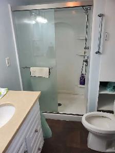 $750 Female Furnished Room for Rent - Photo 6
