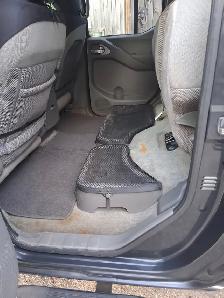 2014 Nissan frontier crew cab 4x4 - Photo 4