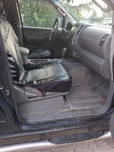 2014 Nissan frontier crew cab 4x4 - Photo 7