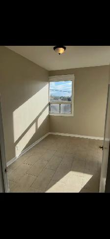 1100 per month one bedroom apartment - Photo 2