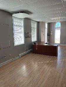 espace commercial à louer Ste-Dorothée - Photo 3