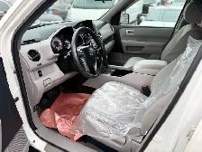 2014 Honda Pilot 7 Seater - Photo 12