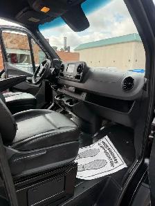 2020 Mercedes-Benz Sprinter 3500XD High Roof V6 170' 4x4 - Photo 38