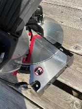 JOBMATE 8 1/4 ' COMPOUND MITRE SAW