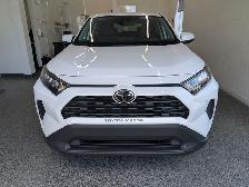 2023 Toyota RAV4 LE AWD - Photo 5