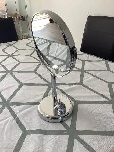 Miroir de maquillage