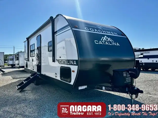 2026 COACHMEN CATALINA SUMMIT SERIES 8 261BH Travel Trailer