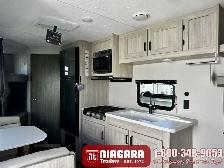 2026 COACHMEN CATALINA SUMMIT SERIES 8 261BH Travel Trailer - Photo 11