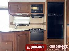 2013 KEYSTONE BULLET PREMIER ULTRA LIGHT 19FBPR Travel Trailer - Photo 10