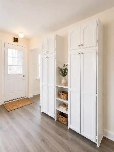 3-BEDROOM MAIN FLOOR | PRIVATE LAUNDRY | PARKING | $2,195 - Photo 2