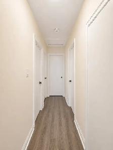 3-BEDROOM MAIN FLOOR | PRIVATE LAUNDRY | PARKING | $2,195 - Photo 17