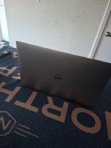 DELL XPS 15 9560 - 15.6' LAPTOP - Intel Core i7-7700HQ - Photo 2