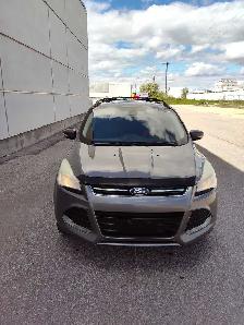 2013 Ford escape, clean title , fresh safety