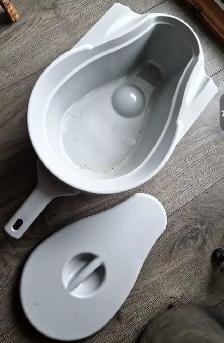 commode reclinable for shower & transfer - Photo 4