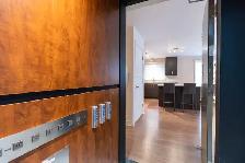 5 1/2 à louer avec ascenseur privé - Photo 2
