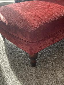 Upholstered Chaise Lounge - Photo 3