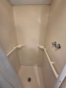 Bachelor Apartment Middleton - Photo 8