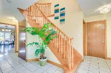 clean/quiet upstairs room near UTM Dundas/Erin Mills Pkwy Sept1 - Photo 5