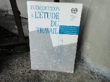 livres scolaire ou calculatrice ou sourri