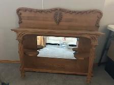 Free Antique Buffet - Photo 4