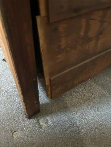 Free Antique Buffet - Photo 5