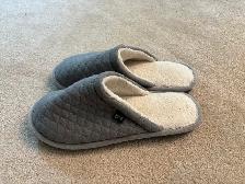 Gravid Sherpa Slip-on Slippers - Photo 2