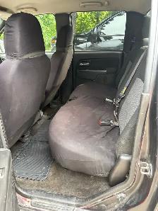 2009 Chevy Colorado LT Crew Cab. - Photo 5