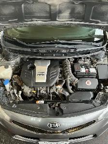 KIA FORTE5 SX 1.6L TURBO (2016) automatique - Photo 9