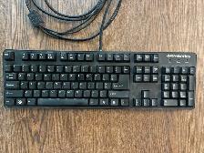 Steelseries Professional Gaming Gear heavy duty keyboard