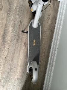Scooter Segway Ninebot G30 - Photo 2