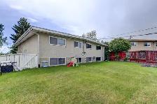 Bright & Spacious Legal 3-Bedroom Basement Suite Best Location