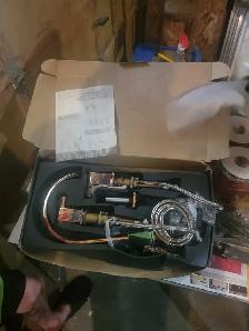reno material - Photo 2