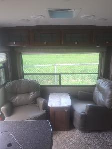 Rear Living Couples Trailer – Spacious & Lightweight - Photo 6