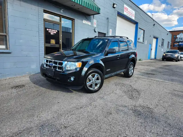 2011 FORD ESCAPE XLT  certified