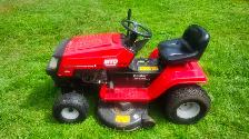 MTD lawn tractor 15.5hp 42'deck $900 ph.902 565-7430